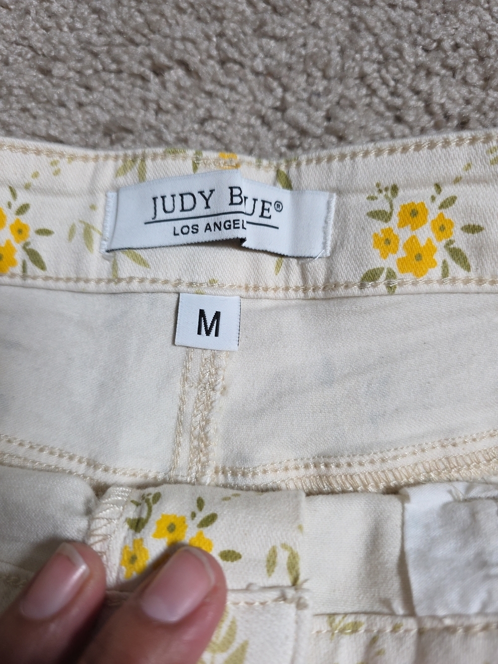 Judy Blue Los Angeles Floral Print Denim Shorts Women Size M - Picture 10 of 11